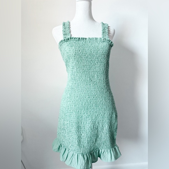 Zara Smocked Dress - Picture 4 of 11